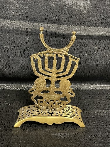 Oppenheim brass menorah Base - Picture 2 of 7