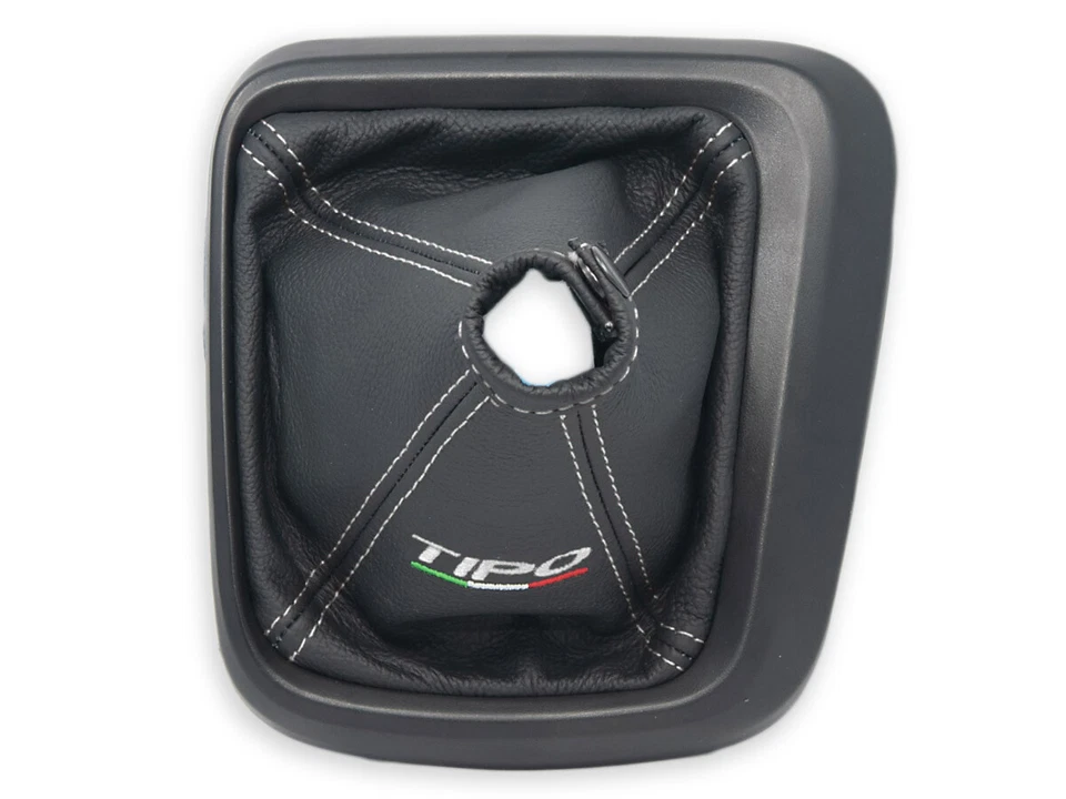 PER FIAT TIPO 2015-2025 CUFFIA LEVA CAMBIO PELLE NERA RICAMO BIANCO + TELAIO - Image 3 of 4