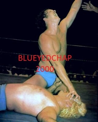 DAVID VON ERICH VS RIC FLAIR WRESTLER 8 X 10 WRESTLING PHOTO NWA