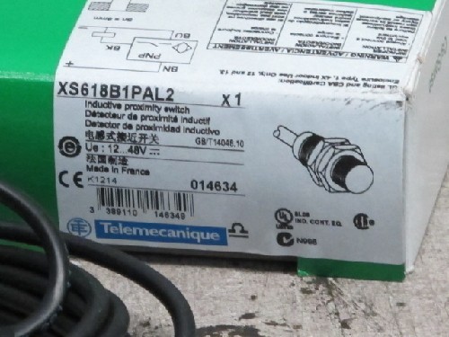 Индуктивный датчик xs618b1pal2