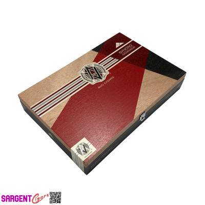 Avo Syncro Nicaragua Toro Empty Wooden Cigar Box 9.5x7x1.75