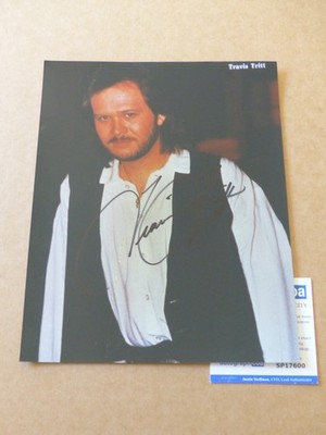 TRAVIS KICKS signed autograph signed on 20x25 cm photo ACOA COA