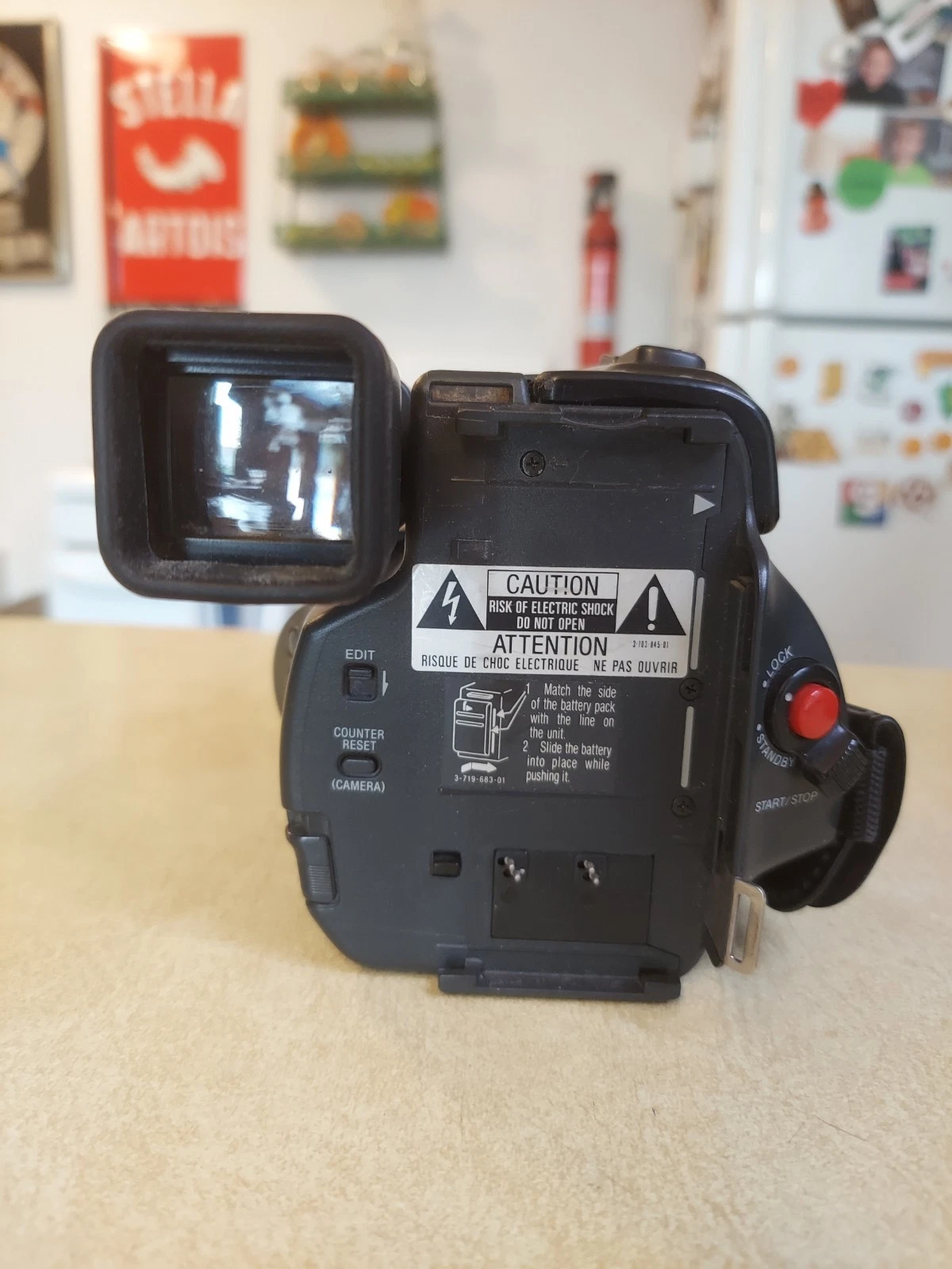 Fujix-8 Video Camera Recorder F60wide Power Source Battery Cords Remote image 11
