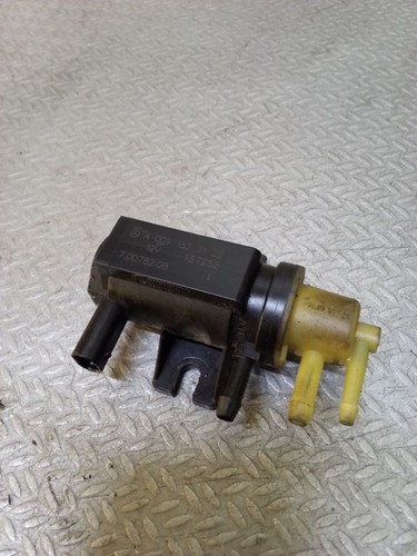 Mercedes-Benz C W204 2011 Diesel 125kW Turbolader Druckwandler Magnetventil