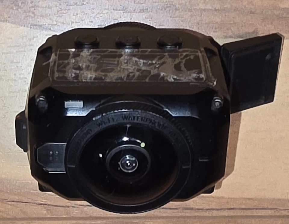 GARMIN Action Camera VIRB 360, Broken LCD, Functions, Great For All Spare Parts - Image 3 of 4