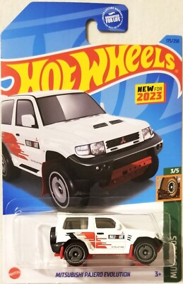 Hot Wheels - 2023 Mud Studs 3/5 Mitsubishi Pajero Evolution 175