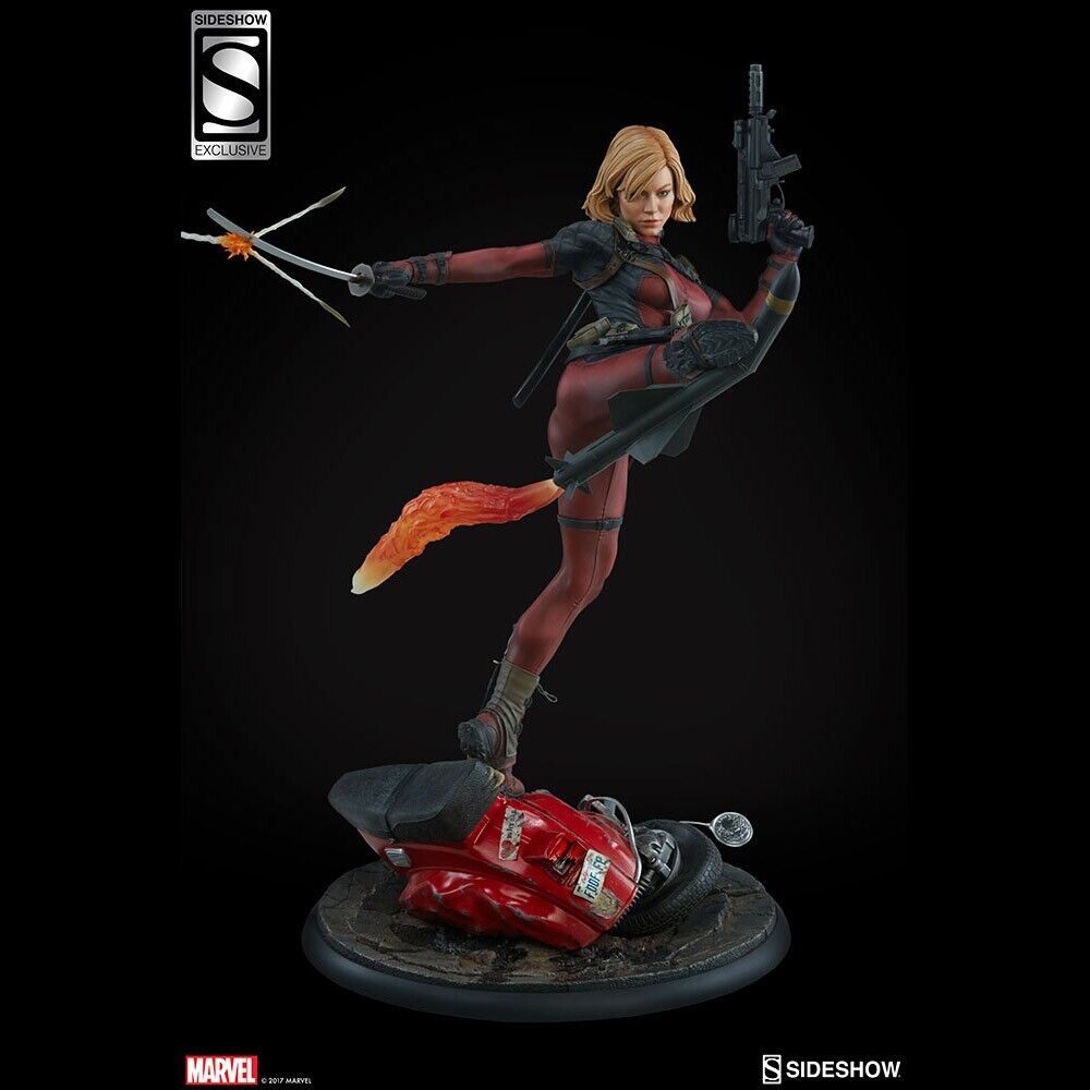 Sideshow Collectibles Lady Deadpool Exclusive Premium Format Sideshow Collectibles Lady Deadpool Exclusive Premium Format