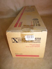 Xerox-Tektronix Phaser 106R00672 High Yield Cyan Toner Cartridge  GENUINE