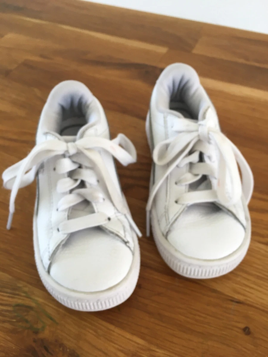 Puma Girls White Leather trainers Sneakers at size Infant UK9 EU27