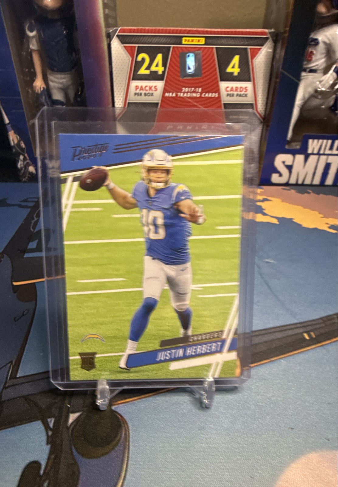 2020 Panini Chronicles - Prestige Rookies Update Justin Herbert #303 (RC)