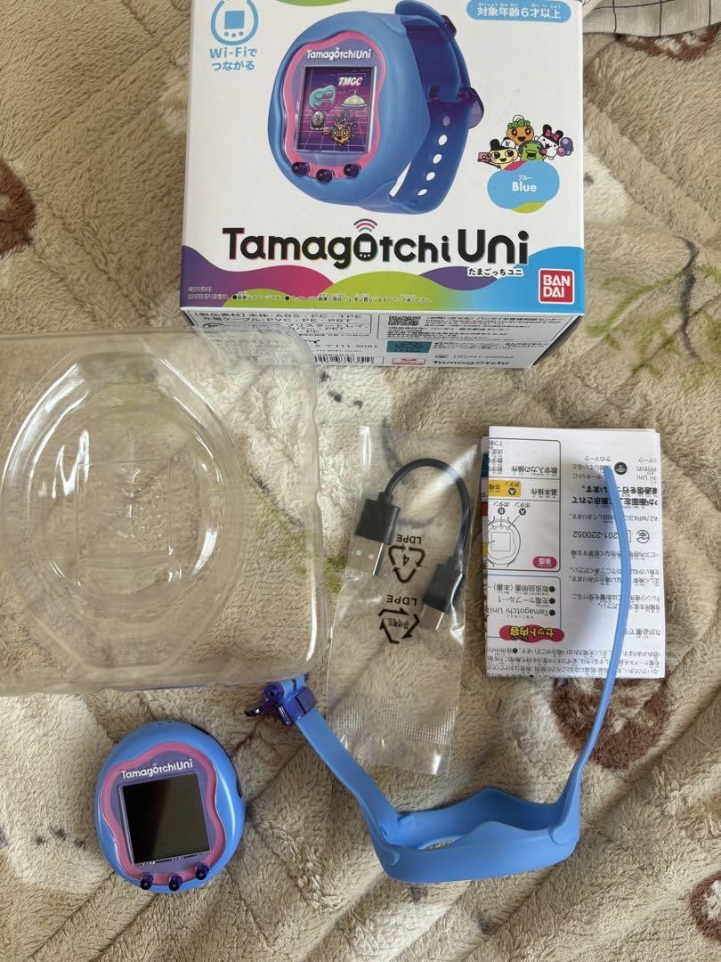バンダイ(BANDAI) Tamagotchi Uni Blue Unboxing a BLUE Tamagotchi Uni from Japan! 💙🩵 #tamagotchi