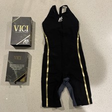 V3 TEAM VICI FEMALE POWERBACK TECHNICAL RACING SWIMSUIT BLACK GOLD SZ 24 Women