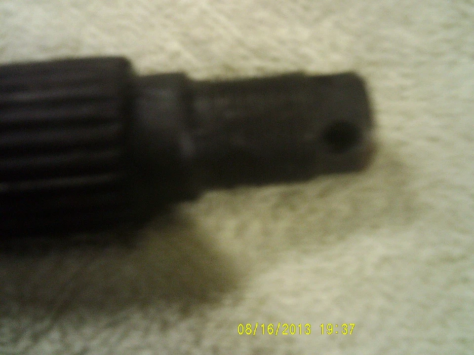 1985 HONDA FOURTRAX 250 REAR AXLE SHAFT 42311-HA8-000 - Image 3 of 4