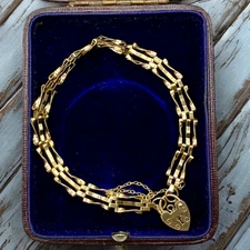 Vintage 9k Solid Yellow Gold 7" Twisted Gate Bracelet Heart Padlock