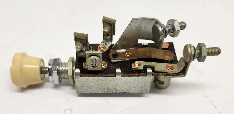 Interruptor de faro de alta resistencia COLE HEREE 3 posiciones tirar/empujar -NUEVO NOS Foto 3 de 4