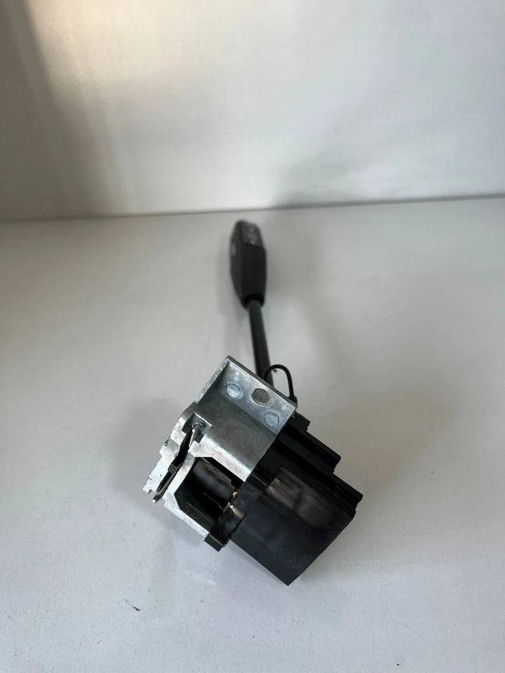 Nuevo indicador - tallo interruptor bocina para Ford Escort Capri 75AG13335AB Foto 3 de 4