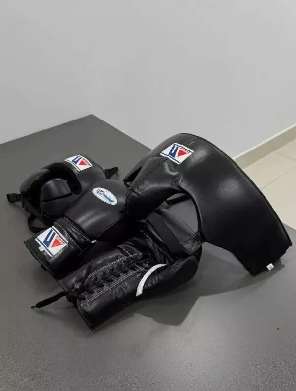 Winning Boxing Kit - Gloves , Head Guard, Groin Guard - Premium Boxing Set 16oz - Image 4 of 4