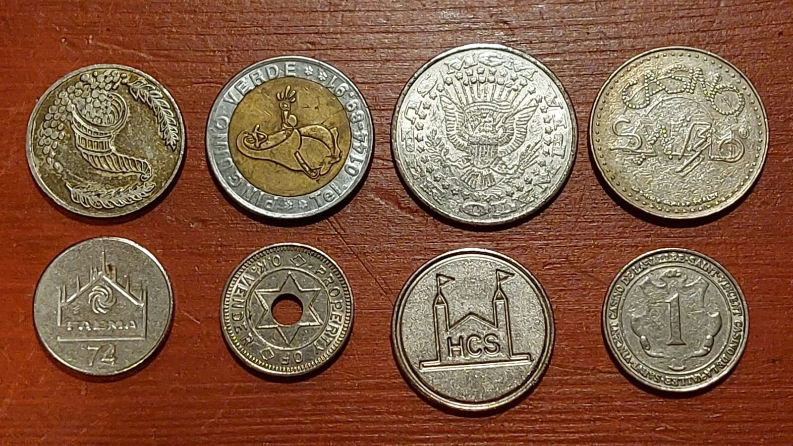Foto 1 di 2
