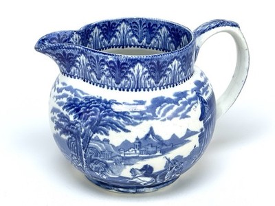 Antikes Kessel Ware Milchkännchen blau & weiß Streitwagen Staffordshire England 1900er
