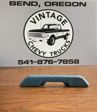 Nos 1977 1980 Chevy Gmc Truck C10 Blue Arm Rest Gm 963142 77 78 79 80 1978 1979 Nos 1977 1980 Chevy Gmc Truck C10 Blue Arm Rest Gm 963142 77 78 79 80 1978 1979