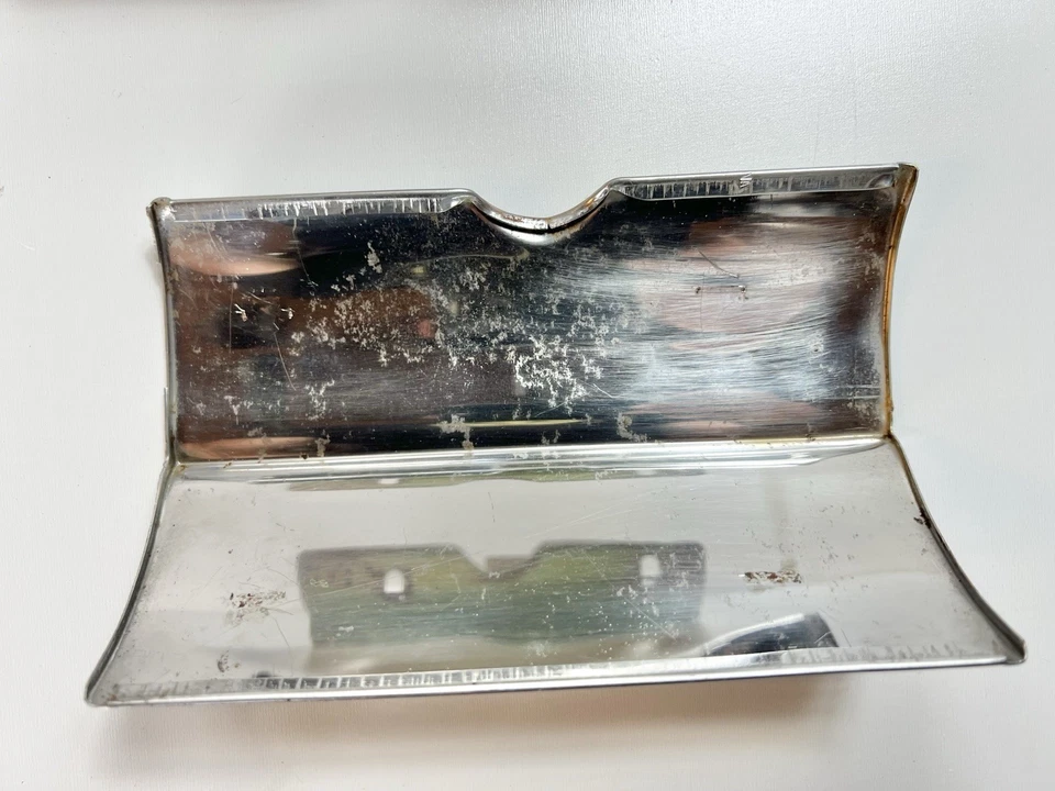 Pontiac StarChief 1957 57 tapa de combustible lateral puerta acero inoxidable cromo cubierta panel Foto 2 de 4