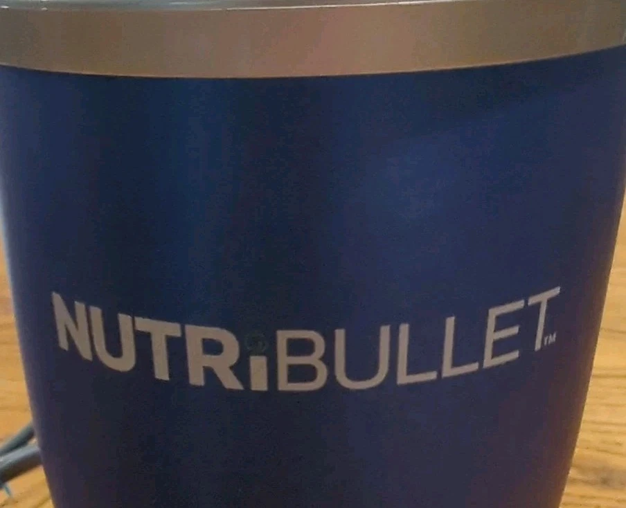 NutriBullet Magic Bullet Smoothie Blender NB101b 2Blades Large Cup Small Cup Blu - Image 4 of 4