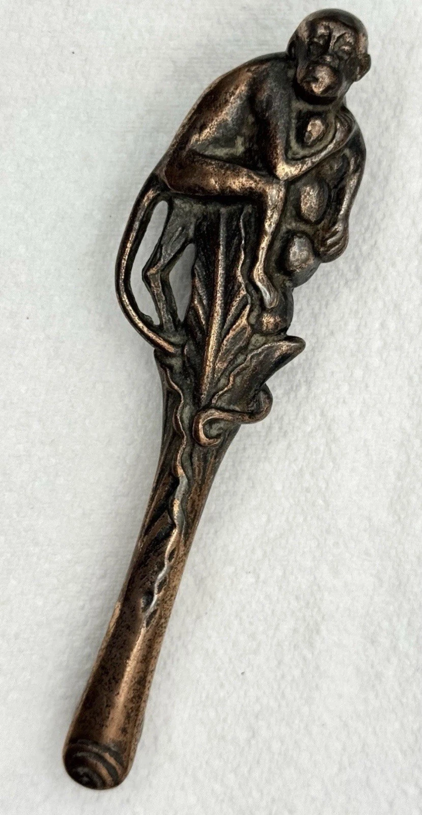 1926 Copper-Washed Cast-Iron Nutcracker with Monkey Collecting Coconuts Up Tree
Opens in a new windo