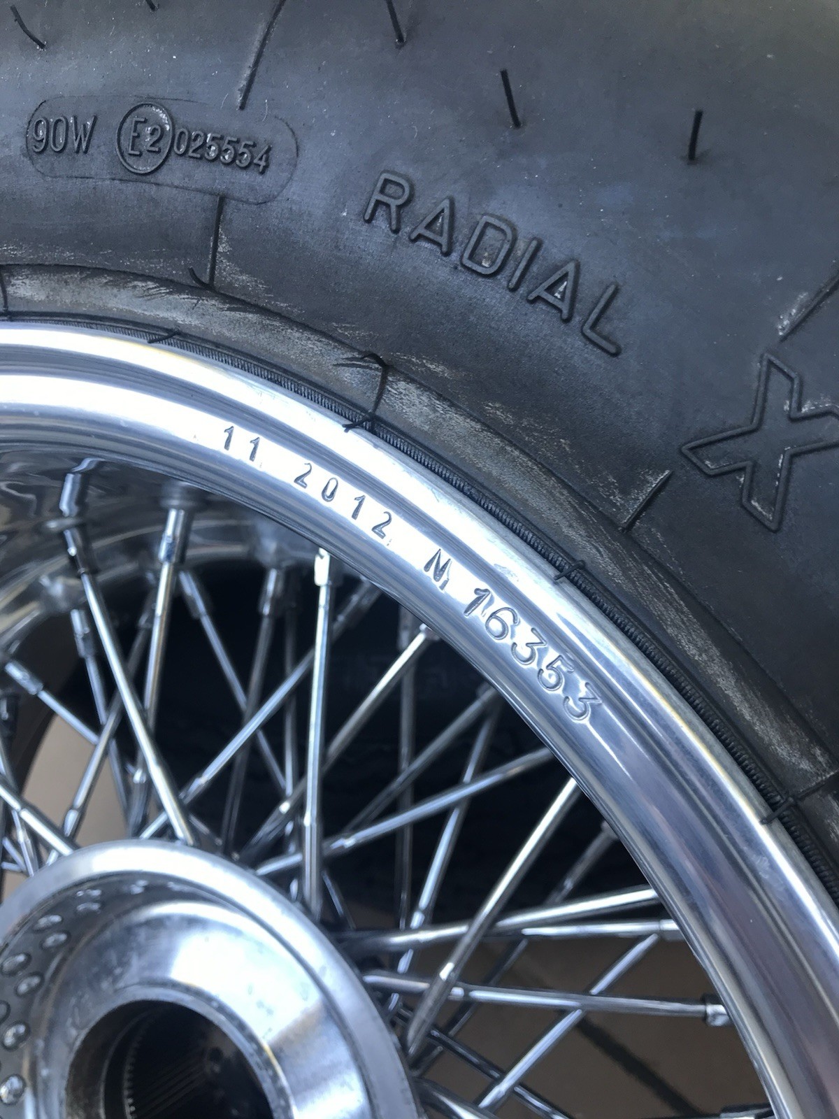 Ferrari 365 GTB Daytona Borrani 15" 4542 4300 Wire Wheels 15x7.5 15x9 W/ Tires