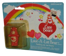 Care Bears Miniature Kenner 1982 Love A Lot Bear Mini Figure - Holding Cut Ou