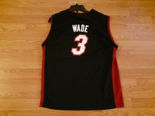 MIAMI HEAT DWYANE WADE JERSEY YOUTH SIZE EXTRA LARGE 18-20 ADIDAS 27in x 20in