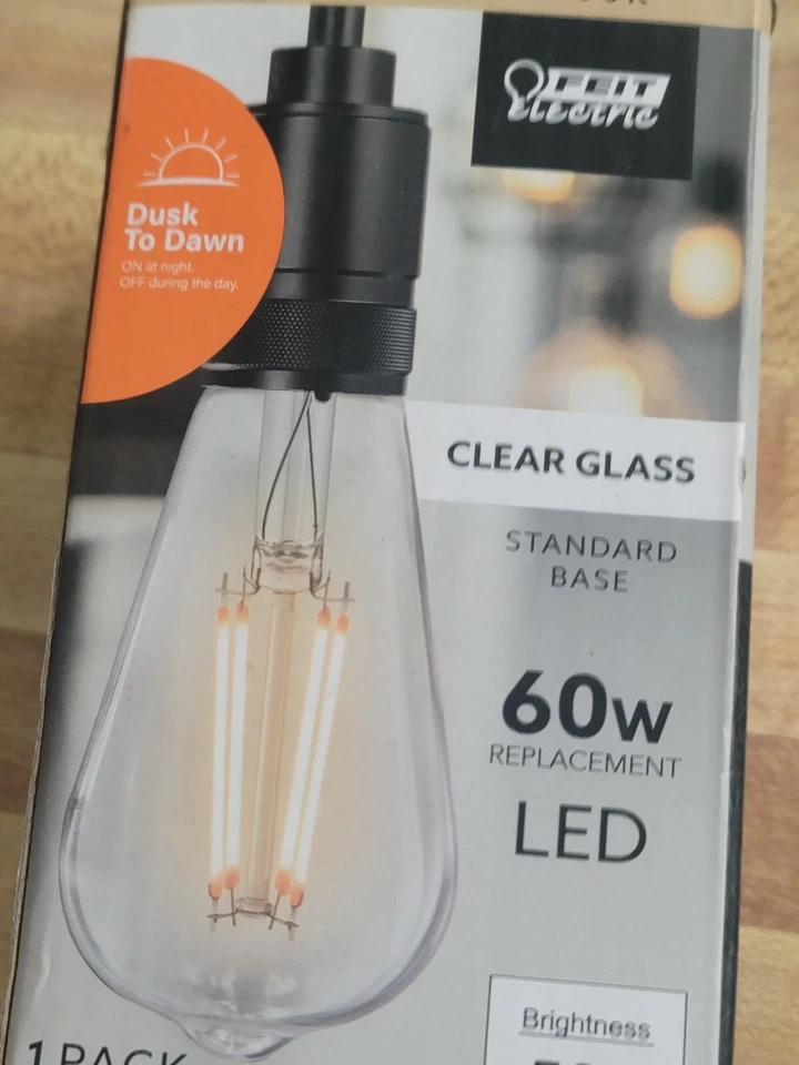Feit Electric 60-Watt ST19 Non-Dimmable Clear Glass Vintage LED (T3) - Image 3 of 4