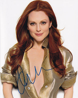 JULIANNE MOORE signed autograph 20x25cm FAR FROM HEAVEN in person autograph COA