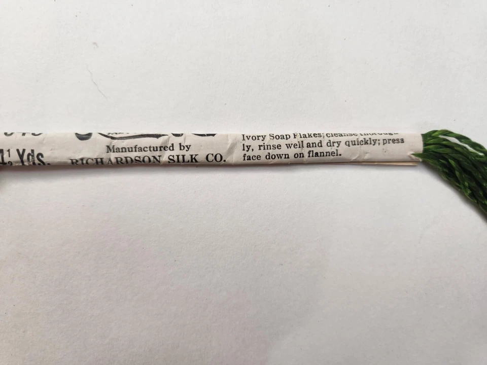 4.5 yd Pack Vintage Richardson Silk Co FAUX SILK RICHTEX ROPE 648 Green - Image 4 of 4