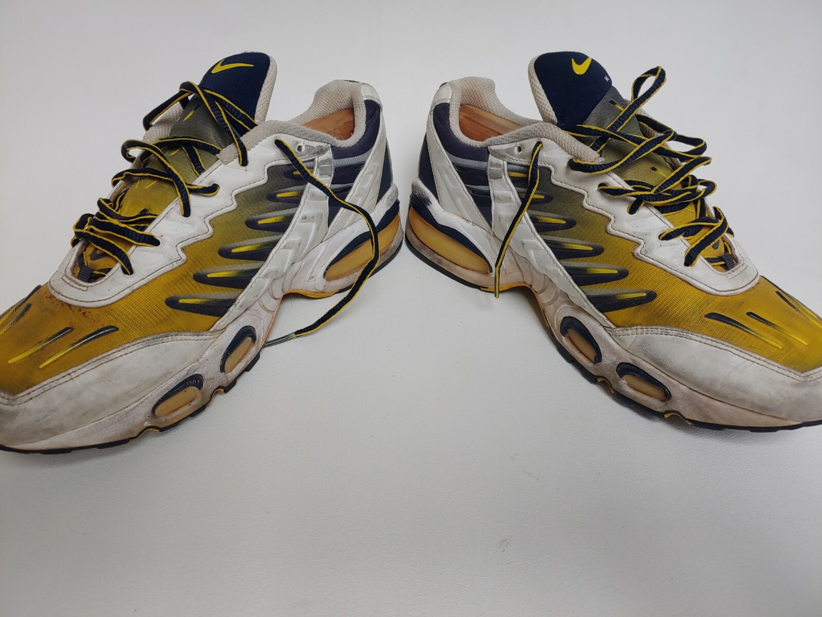 Vtg 99 Nike Air Max MX Sz. 9 Yellow 