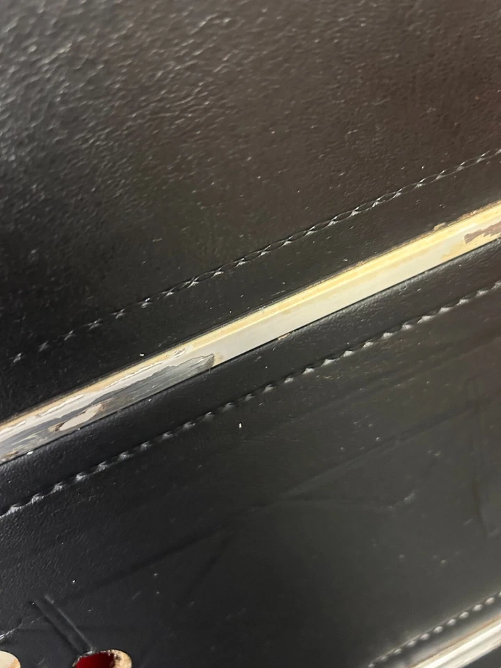 Chrysler Newport 1966 sedán paneles de puerta delantera con molduras 525 Foto 4 de 4