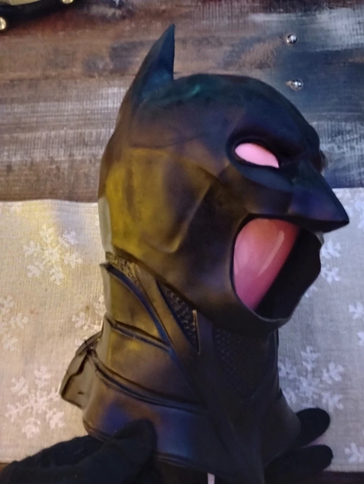 DC Direct Темный рыцарь 2008 Бэтмен масштаб 1:1 капот копия - открытая коробка - Изображение 2 из 4