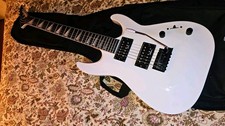 Jackson JS22 DKA Dinky Chitarra elettrica Biancaneve 2021 con bella borsa Gig