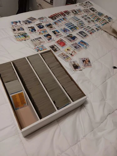 1982 Topps Baseball Cards Lot of Approximately 2650 Nolan Ryan, Brett, Rose NM+