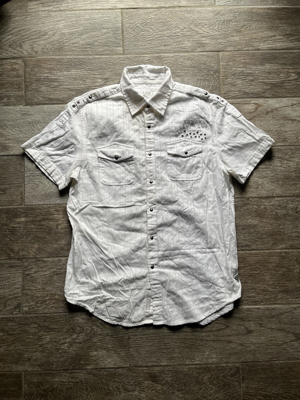 2000’s OG Guess y2k studded button up emo y2k grunge short sleeve shirt L
