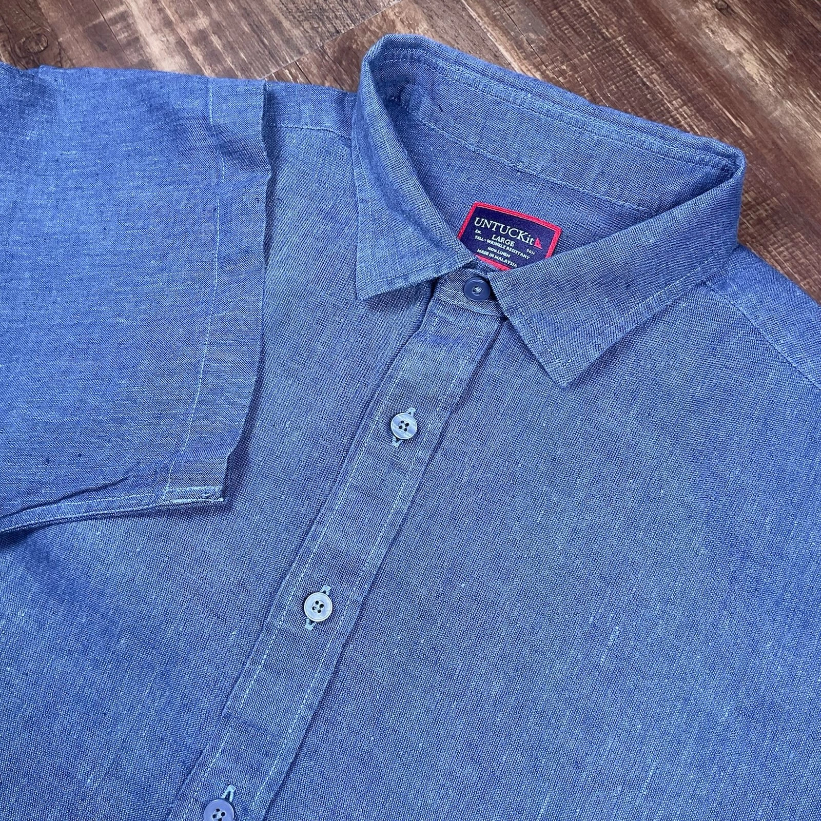 UNTUCKit Araujo WR Shirt 100% Linen Mens L Blue Short Sleeve Button Up Coastal