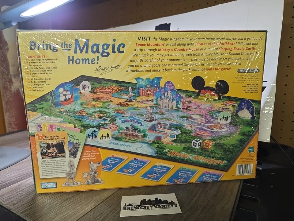 Disney Magic Kingdom Parker Brothers Board Game 2004 100% Complete NEW/Sealed - Image 3 of 4