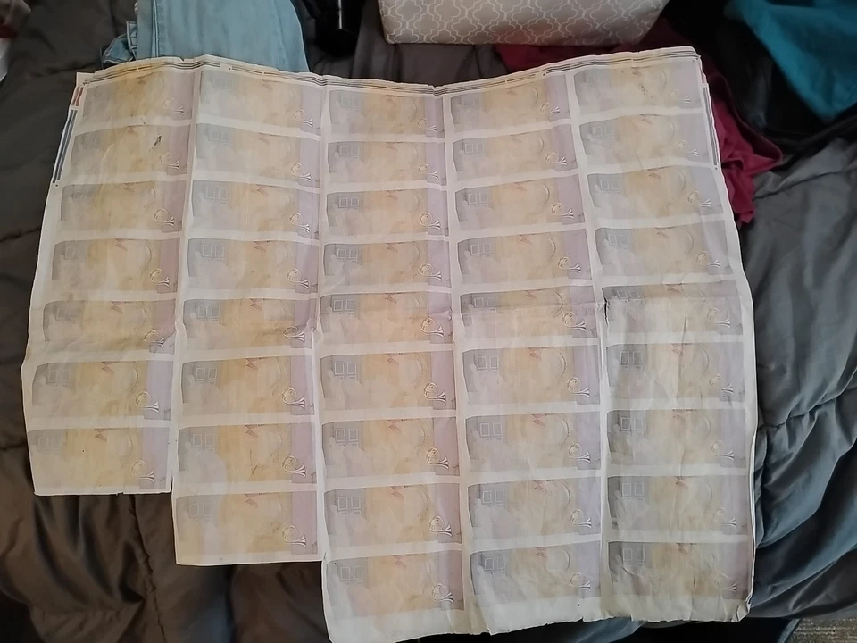 De La Rue 1 Varinota, Test Note Beethoven Specimen 2 Stages Uncut Sheet - Image 2 of 2