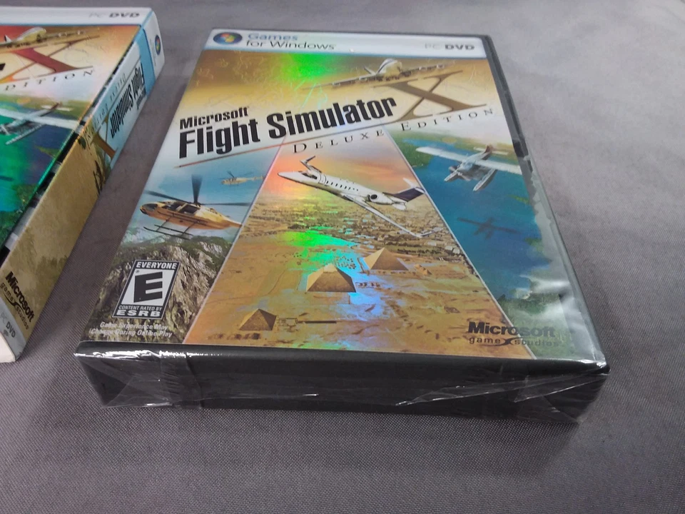 Microsoft Flight Simulator X Deluxe Edition (PC DVD, 2006) Windows NEW SEALED - Image 2 of 4
