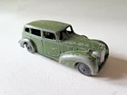 Dinky Toys 39A Packard Super 8 Touring Sedan, Original, 1945-1950