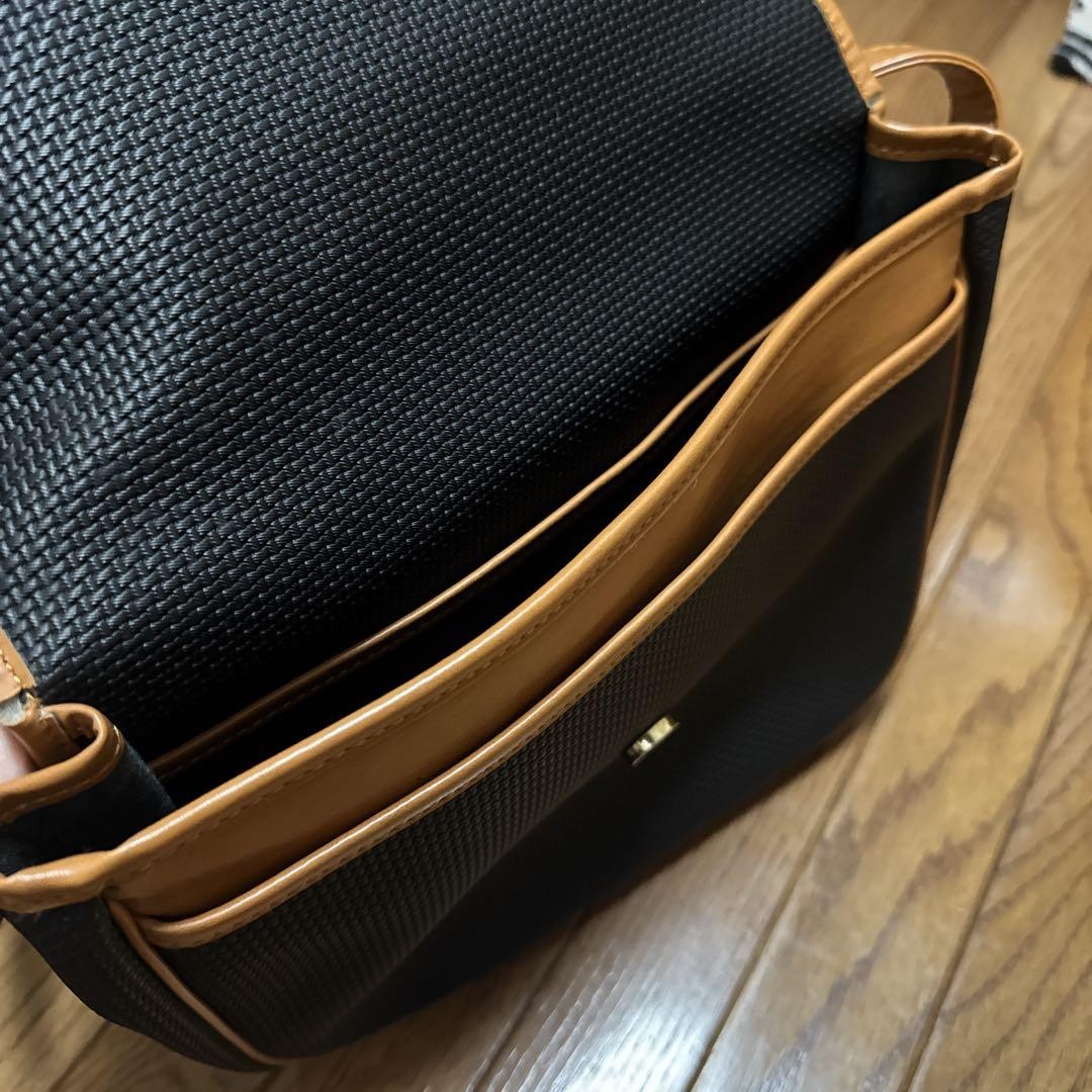 SAINT LAURENT Bellissima borsa a tracolla YSL importazione Giappone rara