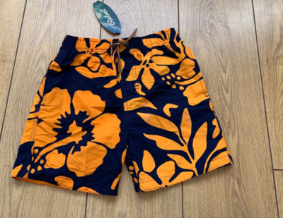Badeshorts Jungen gemustert von Primark neu mit Etikett. 7-8 Jahre