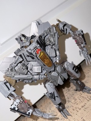 Transformers Hunt For The Deceptions Leader Class Star Scream View Description