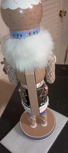 KURT ADLER-16"GINGERBREAD MAN NUTCRACKER -NEW IN BOX-2021 - Picture 3 of 5