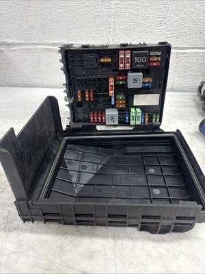 06-10 VW Mk5 Jetta GLI B6 PASSAT EOS AUDI A3 Fuse Box *1K0937124P