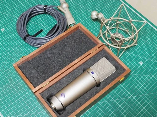 Neumann U87Ai Black Condenser Microphone